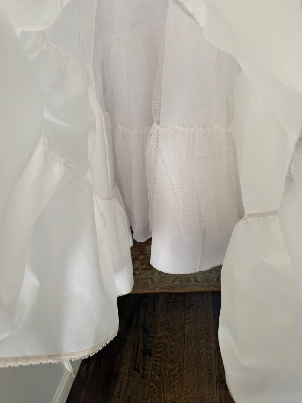 Vintage White Tiered Full-Length Women's Petticoat Skirt - Picture 10 of 11